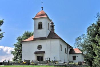 Kostel Povýšení sv. Kříže v Hošťálkové ( © Pavel Vítek 06/2008)