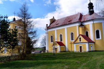 zvonice u kostela sv. Havla (© František Kinař, 04/2015)