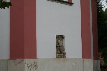 Epitaf Jana Albrechta ze Steinpachu (+1615) v jižní stěně kostela (© Ivan Grisa, 07/2008)