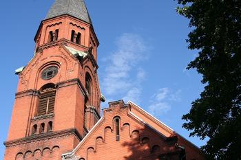 Hlavní průčelí ( © Ivan Grisa 06/2009)