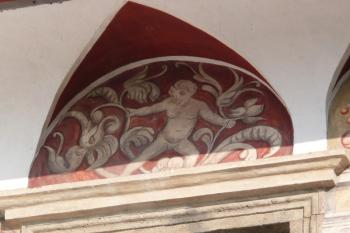 výmalba jedné z lunet ( © Jan P. Štěpánek 05/2009)