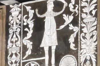 sgrafitová figurální výzdoba fasády zámku ( © Jan P. Štěpánek 05/2009)