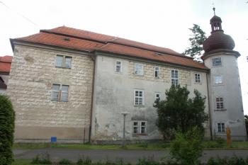 severní křídlo zámku ( © Milan Caha 07/2008)