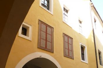 portál průjezdu branskou věží do nádvoří hradu ( © Jan P. Štěpánek 09/2008)