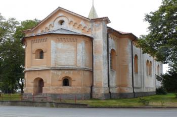 Kostel od severovýchodu. ( © Jan Sommer 08/2008)