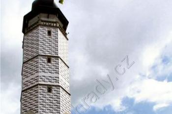 celkový pohled od západu ( © Pavel Zany Komárek 12/2005)