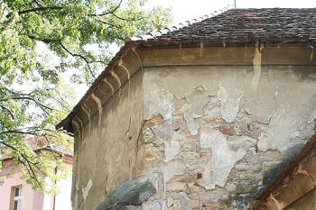 Presbytář od severu (© Ivan Grisa, 08/2008)
