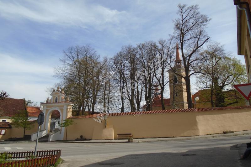 Loreta s kostelem sv. Ducha Loreta s kostelem sv. Ducha