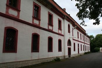 Severní průčelí bývalého kláštera (© Ivan Grisa, 08/2008)
