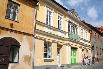 Klasicistní dům v Žižkově ulici (© Ivan Grisa, 08/2008)