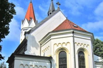 Kostel sv. Antonína Paduánského v Dolní Bečvě ( © Pavel Vítek 06/2008)