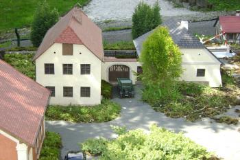 Modelová železnice (© Veronika Vaňková, 08/2008)