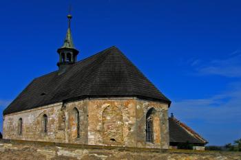 Kostel sv. Jakuba Většího v Želenicích ( © Pavel Vítek 08/2008)