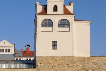 "Hvězdárna" (© Karel Husák, 03/2011)