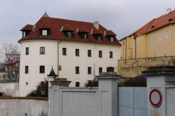 Baba (© Karel Husák, 02/2012)