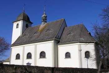 celkový pohled na kostel od jihovýchodu ( © Jan P. Štěpánek 02/2008)