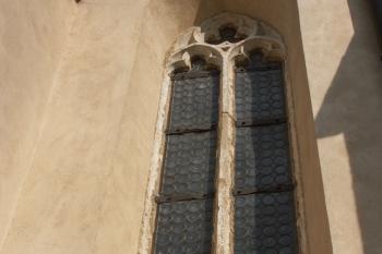 okno presbytáře ( © Milan Caha 08/2008)