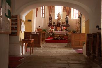 presbytář kostela ( © Milan Caha 08/2008)