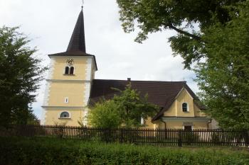 pohled od jihovýchodu ( © Milan Caha 08/2008)