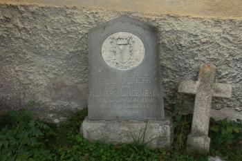náhrobek majitele libkovodského zámku ( © Milan Caha 08/2008)
