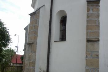 presbytář ( © Milan Caha 08/2008)