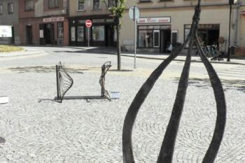 Exponát výstavy Kov ve městě 2010 (© Magdalena Gladišová, 06/2010)