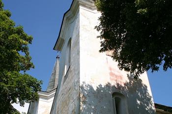 Jižní věž a západní průčelí od jihu (© Ivan Grisa, 08/2008)