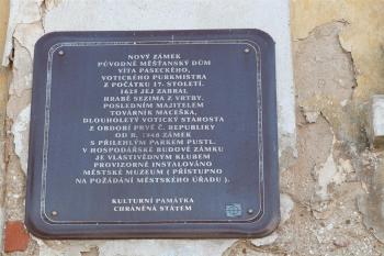 info (© Alena Volná, 09/2014)