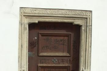 portál se jménem primátora Václava ze Sper z r. 1533 ( © Milan Caha 09/2007)