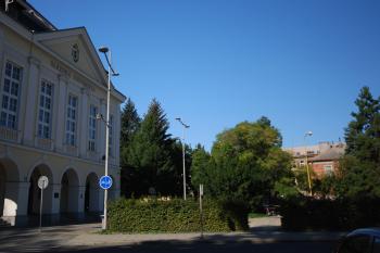 místo kde stávala synagoga (© Tomáš Berka, 09/2008)