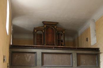Pohled lodí k západu (© Ivan Grisa, 09/2008)