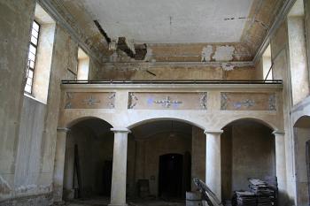 Pohled lodí k západu (© Ivan Grisa, 09/2008)