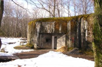 Týl objektu (© Petr Adamus, 09/2008)