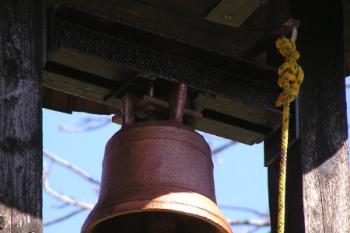detail zvonu kaple ( © Jan P. Štěpánek 03/2006)