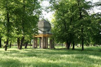 Ústřední kaple od jihovýchodu ( © Ivan Grisa 05/2009)