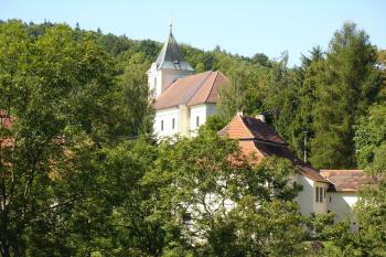 kostel sv. Jana Křtitele (© Jiří Čížek, 09/2008)