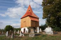 zvonice u kostela sv. Šimona a Judy