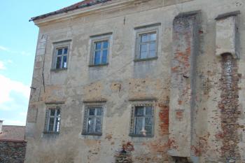 Prevet s další nespecifikovanou výpusti v sev.paláci (© Dušan Dohňanský  04/2022)