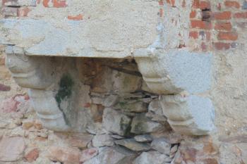Konzolové zakončení prevetu? (© Dušan Dohňanský  04/2022)