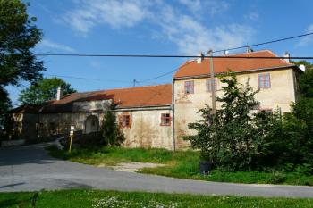 Hrad Sádek (© Jaroslav Šefčík, 08/2009)