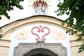 Vstupní portál (© Ivan Grisa, 09/2008)