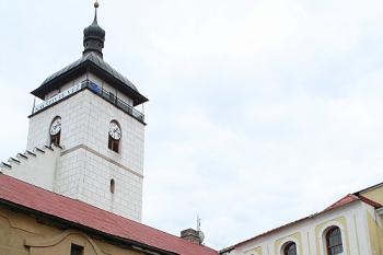 Jediná dochovaná městská brána v Lipové ulici, (© Ivan Grisa, 09/2008)