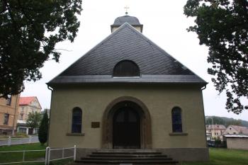 Západní průčelí ( © Ivan Grisa 09/2009)