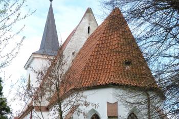 Křesín, kostel sv. Václava (© František Kinař, 04/2012)