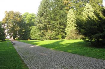 zám.park (© D Dohňanský, 10/2016)