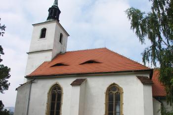 kostel s předsíní (© Karel Husák, 09/2009)
