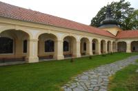 Loreta Starý Hrozňatov