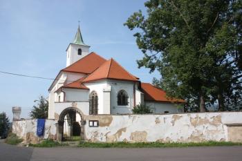 Kostel od východu (© Ivan Grisa 09/2011)