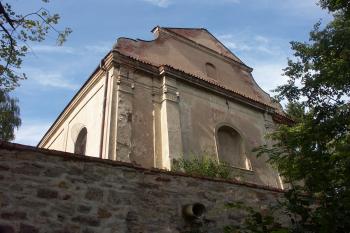 východní průčelí ( © Milan Caha 09/2008)