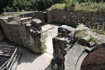 Hrad Stolpen - zříceniny hradní kaple (© aleshwarrior, 07/2015)